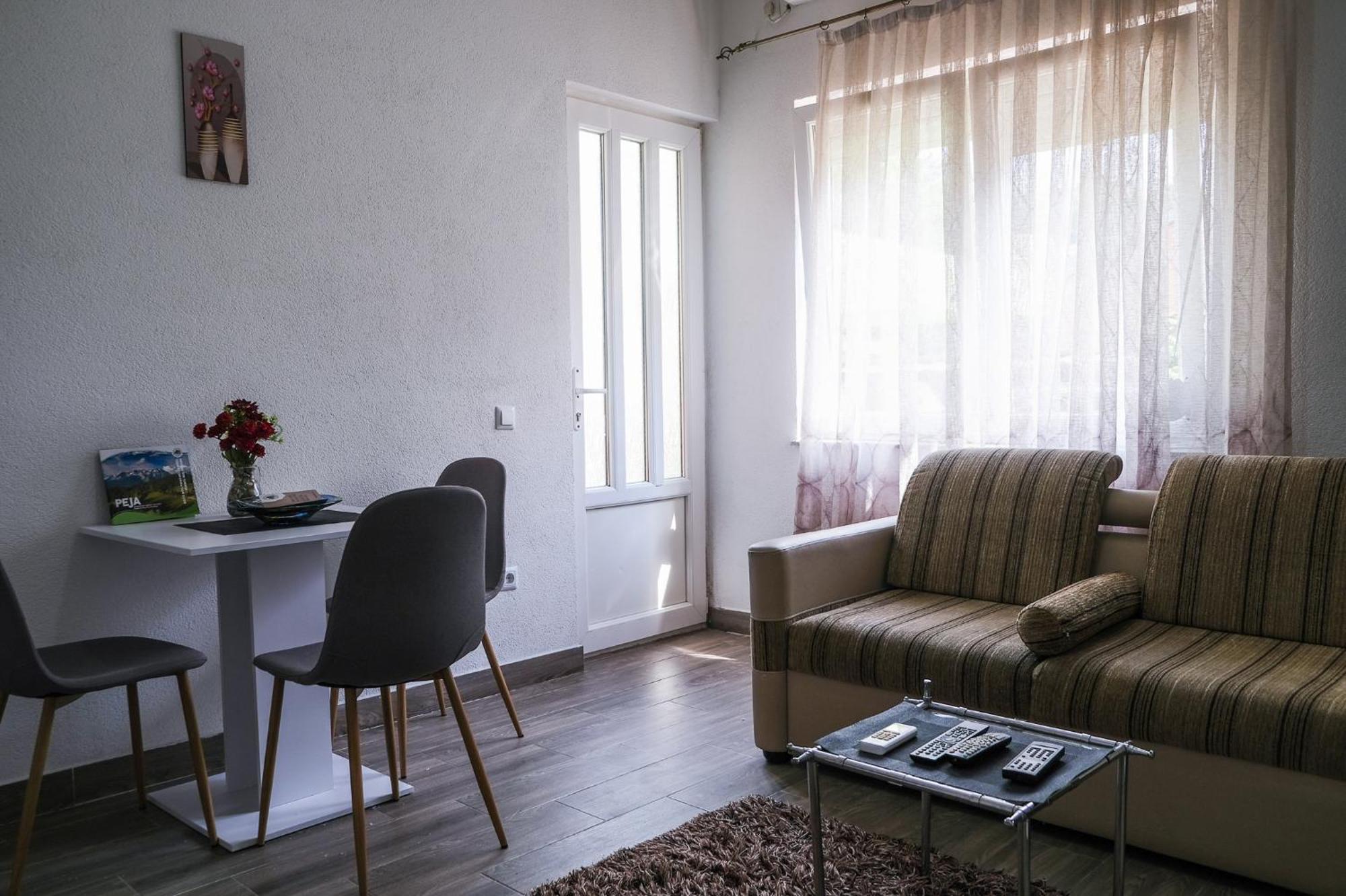Cozy Spacious Apartment Peje Eksteriør bilde